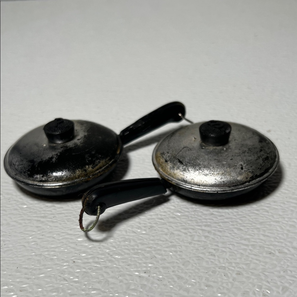 Vintage Salt and Pepper Shaker Sets Frying Pans and Ketchup Bottles Rare